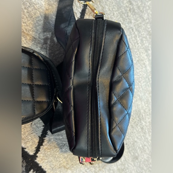 Black Diamond Faux Leather Quilted Shoulder Bag - Picture 5 of 9